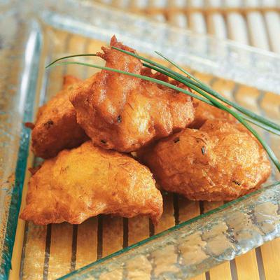 Acras-de-morue-pochés-au-lait-CNIEL